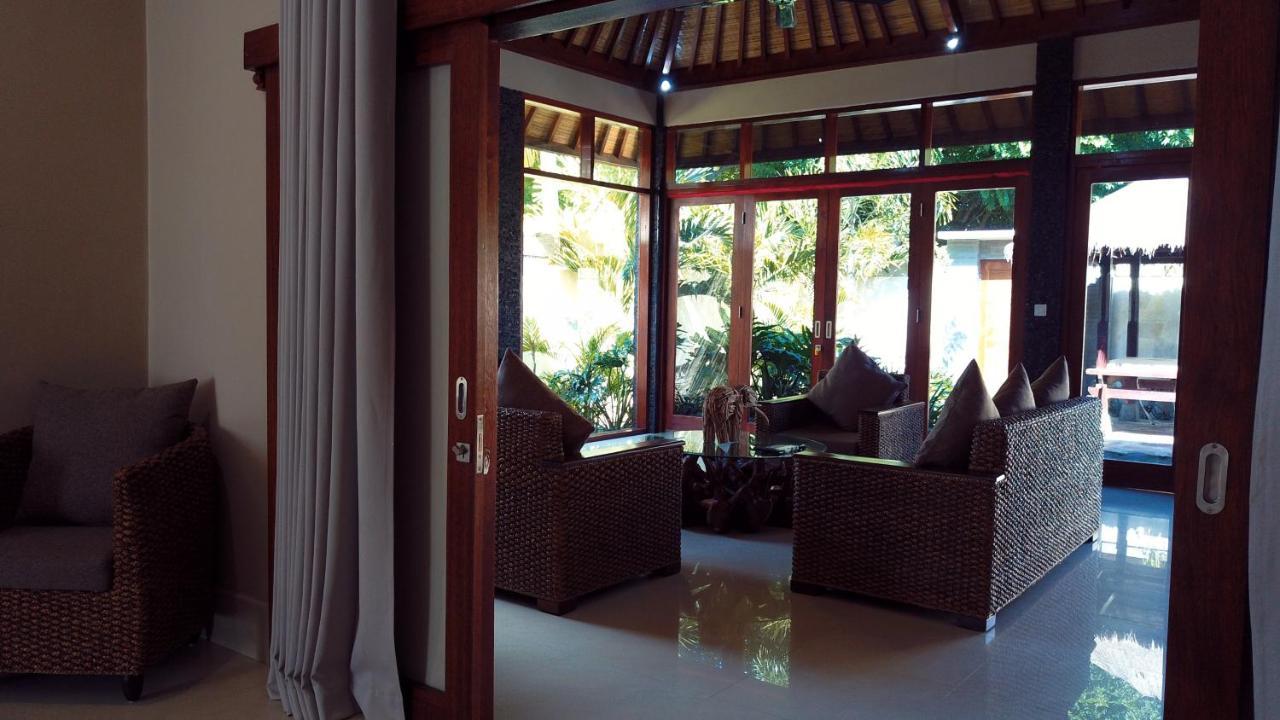 Gili Palms Villas غيلي تراوانغان المظهر الخارجي الصورة