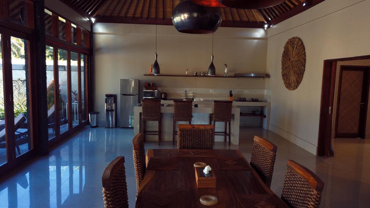Gili Palms Villas غيلي تراوانغان المظهر الخارجي الصورة