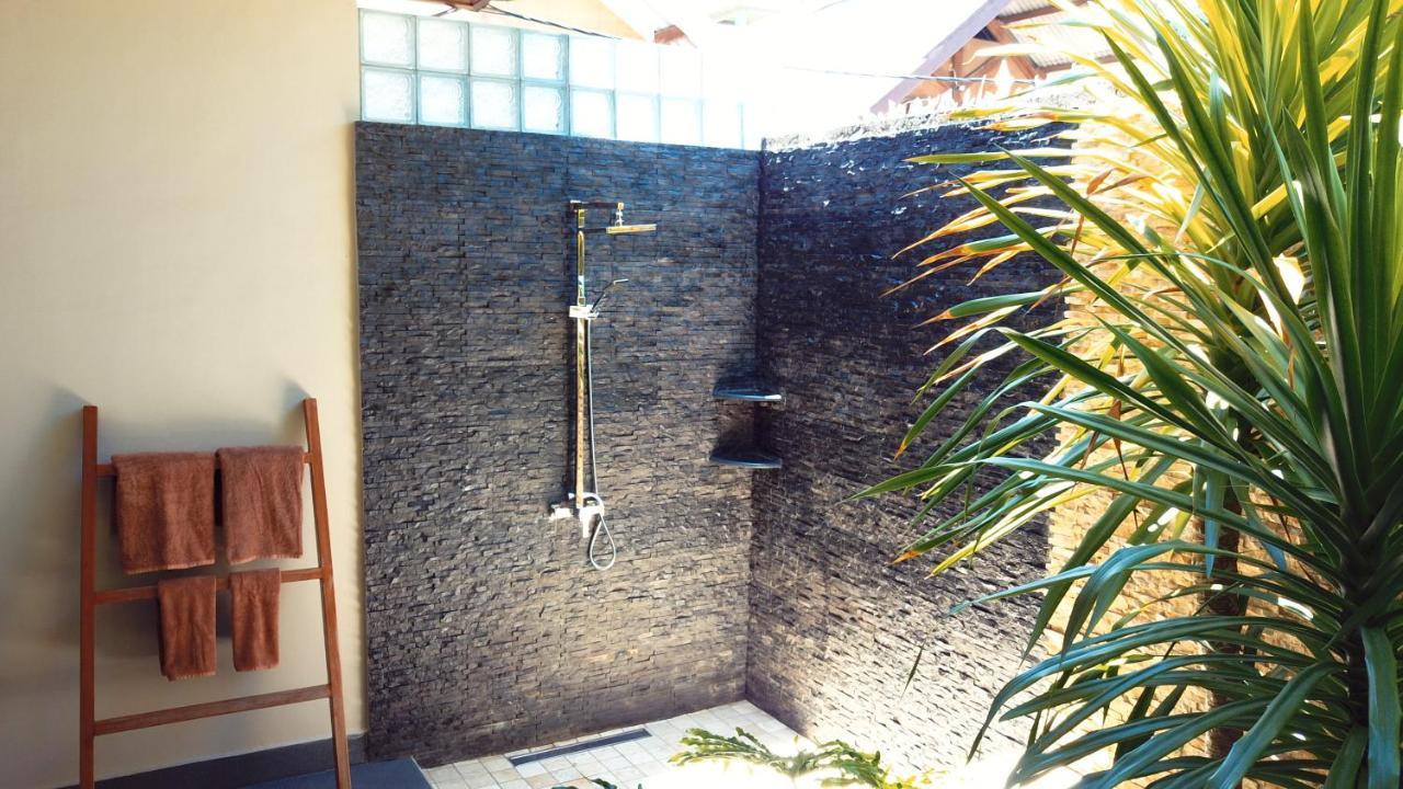 Gili Palms Villas غيلي تراوانغان المظهر الخارجي الصورة