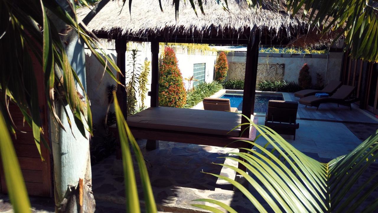 Gili Palms Villas غيلي تراوانغان المظهر الخارجي الصورة