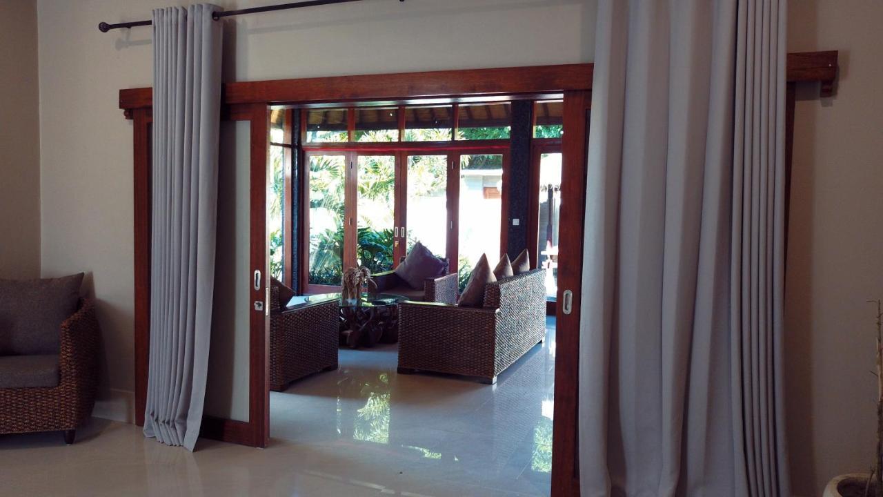 Gili Palms Villas غيلي تراوانغان المظهر الخارجي الصورة