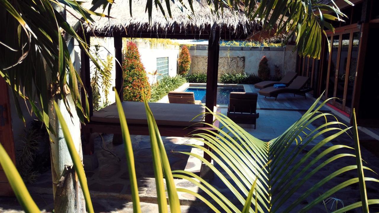 Gili Palms Villas غيلي تراوانغان المظهر الخارجي الصورة